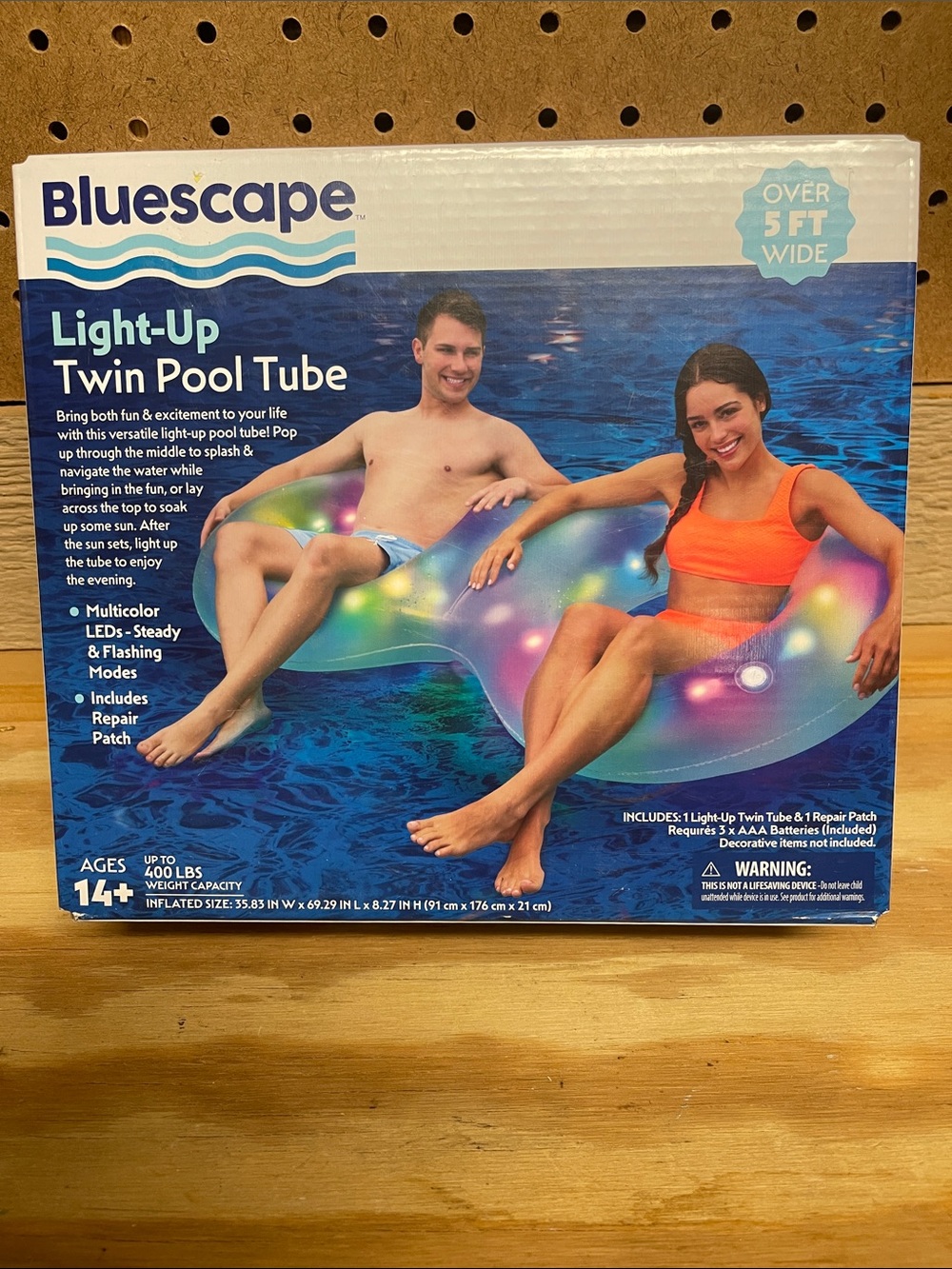 Light-Up Twin Pool Tube - Multicolor